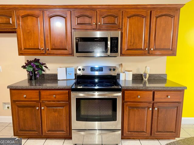 229 Lite N Tie Road, Gray, GA 31032