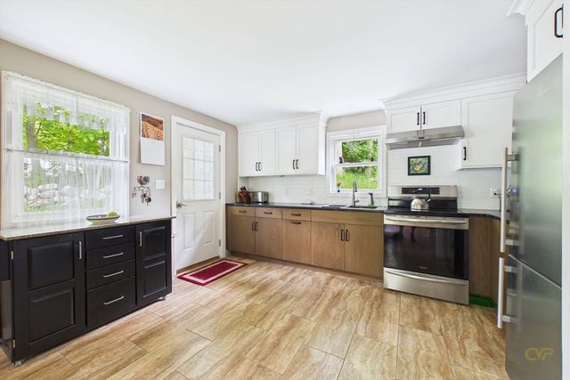 70 Neponset St, Canton, MA 02021