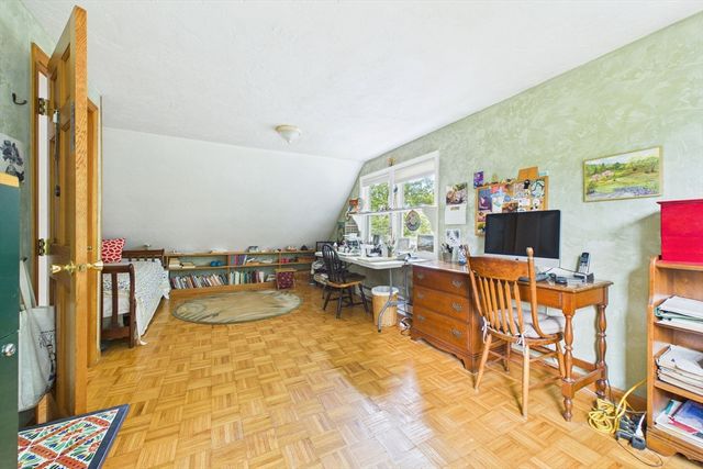 70 Neponset St, Canton, MA 02021