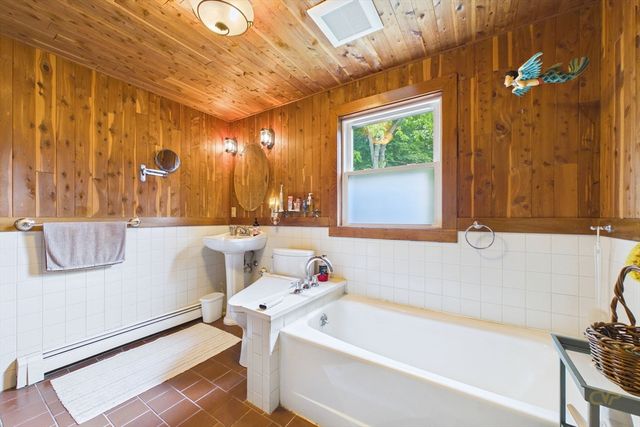 70 Neponset St, Canton, MA 02021