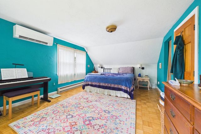 70 Neponset St, Canton, MA 02021