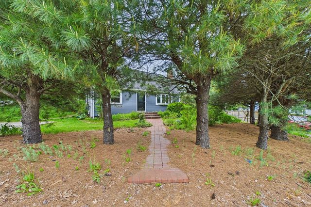 70 Neponset St, Canton, MA 02021