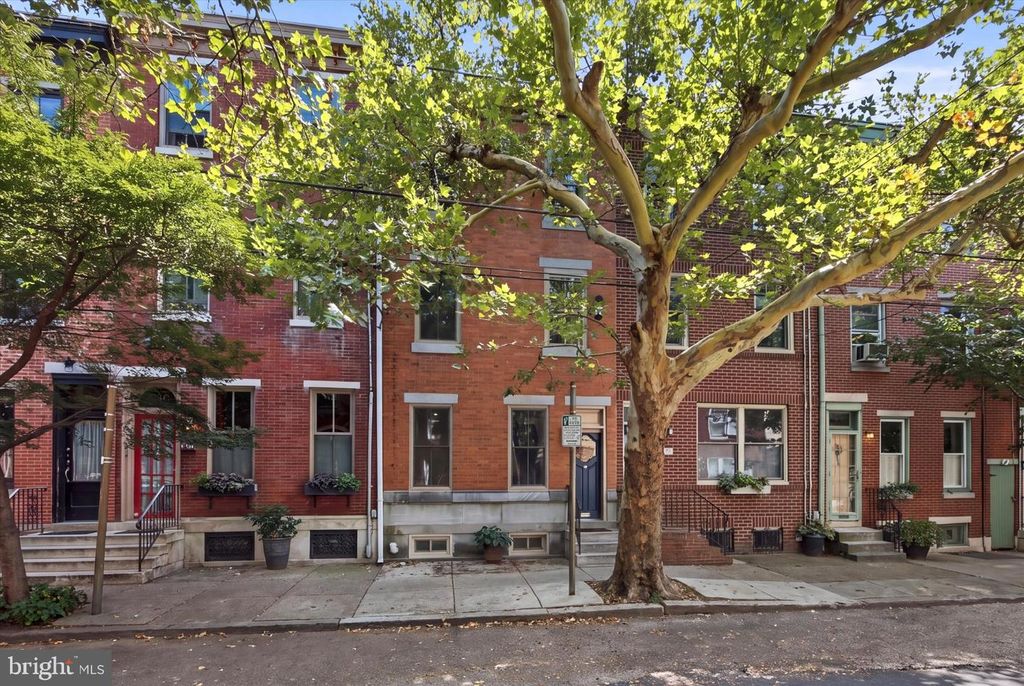 1012 CARPENTER ST, Philadelphia, PA 19147 — exterior