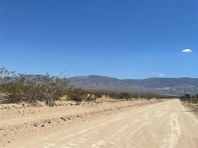 10794 Palomar, Lucerne Valley, CA 92356
