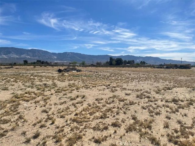 10794 Palomar, Lucerne Valley, CA 92356