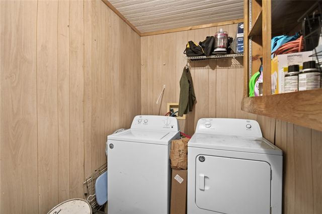 108 Boggs Drive, Townville, SC 29689