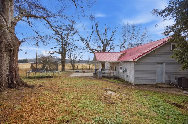 108 Boggs Drive, Townville, SC 29689