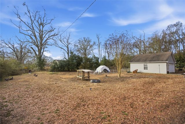 108 Boggs Drive, Townville, SC 29689