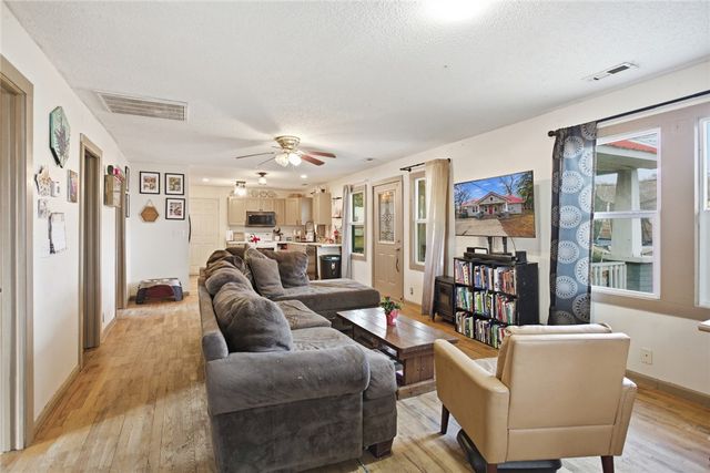 108 Boggs Drive, Townville, SC 29689