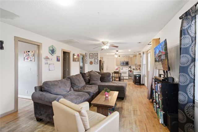 108 Boggs Drive, Townville, SC 29689