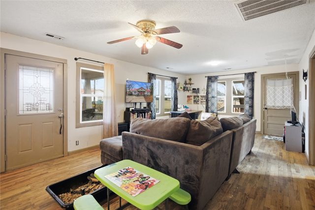 108 Boggs Drive, Townville, SC 29689