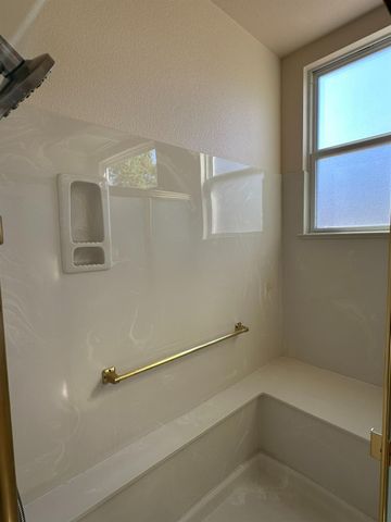 216 Mustang Ct, Roseville, CA 95747