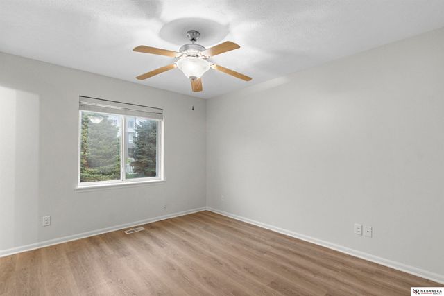 1711 N 206th Street, Elkhorn, NE 68022