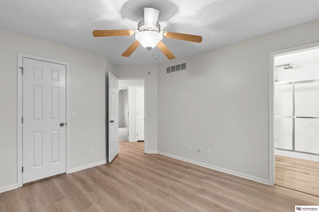 1711 N 206th Street, Elkhorn, NE 68022