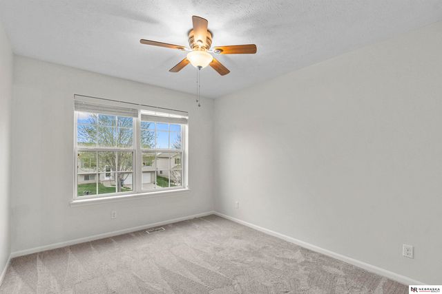 1711 N 206th Street, Elkhorn, NE 68022