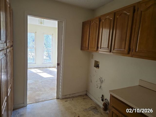 707 Lexington Ave., Kingstree, SC 29556