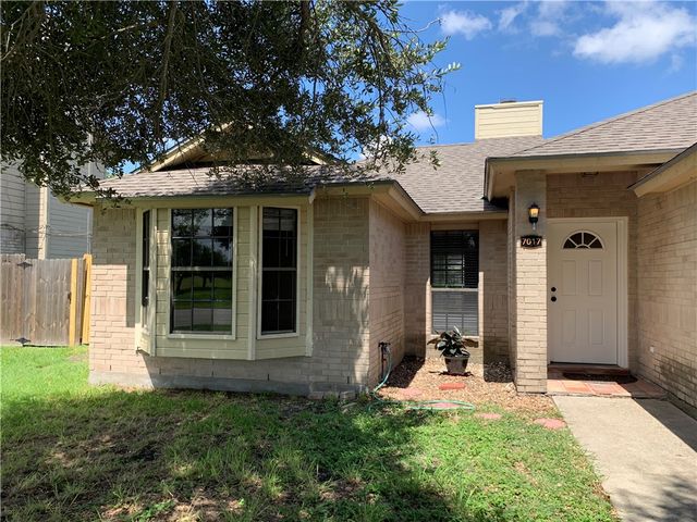 7017 Glasgow Dr, Corpus Christi, TX 78413