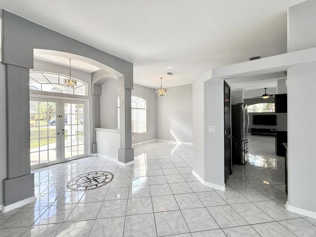 165 SE Osprey Rdg, Port St. Lucie, FL 34984