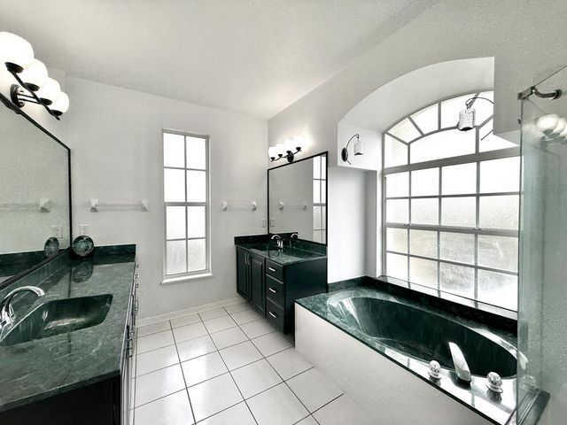 165 SE Osprey Rdg, Port St. Lucie, FL 34984