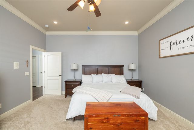 2439 Brookwater Lane, Fayetteville, AR 72703