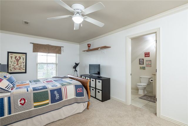 2439 Brookwater Lane, Fayetteville, AR 72703