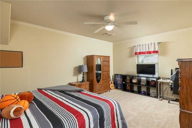 2439 Brookwater Lane, Fayetteville, AR 72703