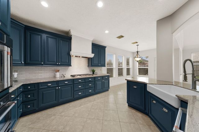 2602 Canyon Falls Drive, Manvel, TX 77578