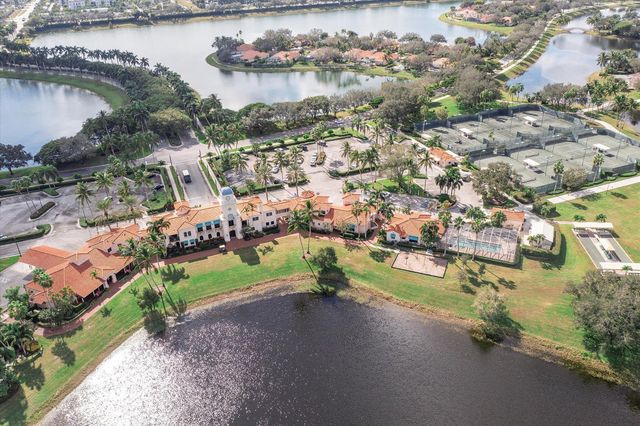 2563 James River Road, West Palm Beach, FL 33411