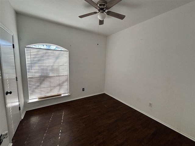 108 Shenandoah TRL, Elgin, TX 78621