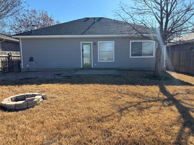 108 Shenandoah TRL, Elgin, TX 78621