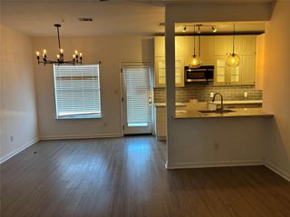 108 Shenandoah TRL, Elgin, TX 78621