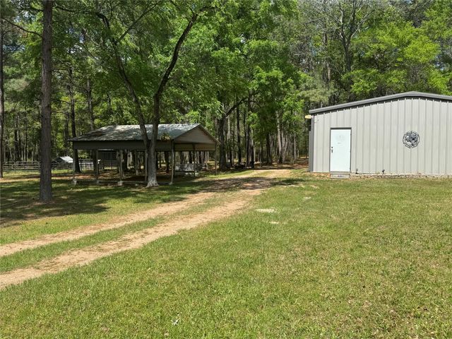 16375 Grand Flower Road, Plantersville, TX 77363
