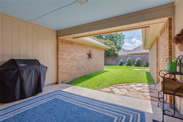 4322 Waycross Drive, Arlington, TX 76016