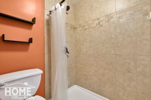 204 E McArthur Street, Corunna, MI 48817