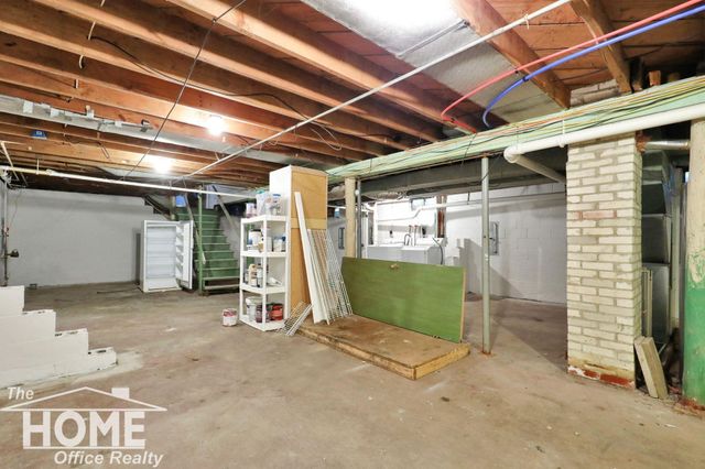 204 E McArthur Street, Corunna, MI 48817