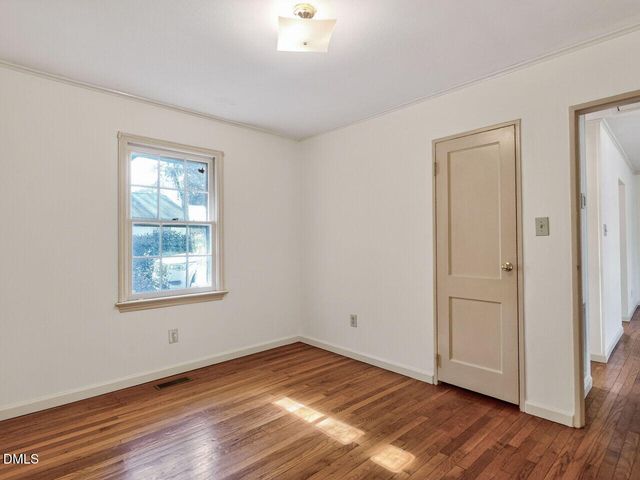 1941 Clark Avenue 109, Raleigh, NC 27605