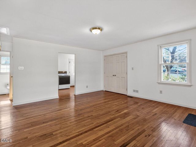 1941 Clark Avenue 109, Raleigh, NC 27605