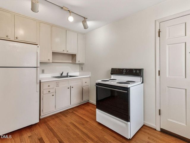 1941 Clark Avenue 109, Raleigh, NC 27605