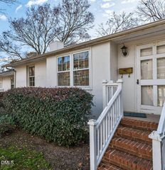 1941 Clark Avenue 109, Raleigh, NC 27605