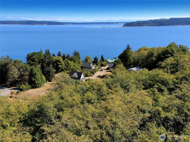 0 Leaf Lane, Greenbank, WA 98239