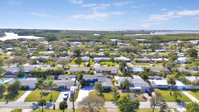 1034 Bali Road, Cocoa Beach, FL 32931