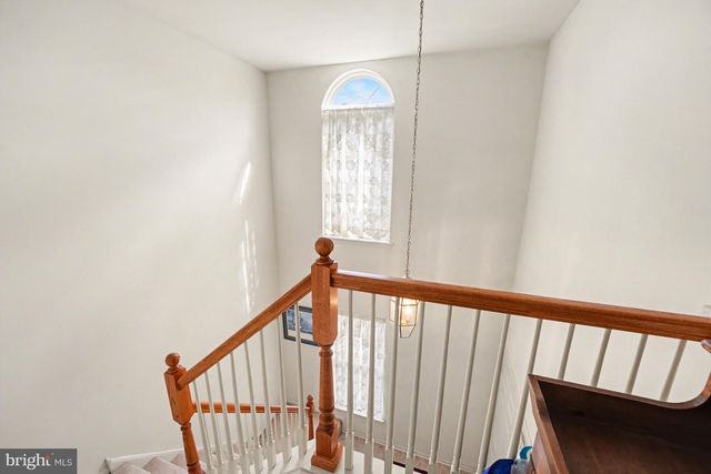 321 CHERRY ST, Pennsburg, PA 18073