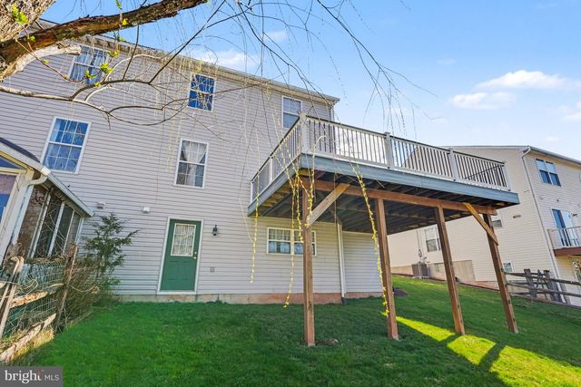321 CHERRY ST, Pennsburg, PA 18073