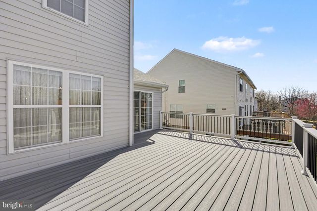 321 CHERRY ST, Pennsburg, PA 18073