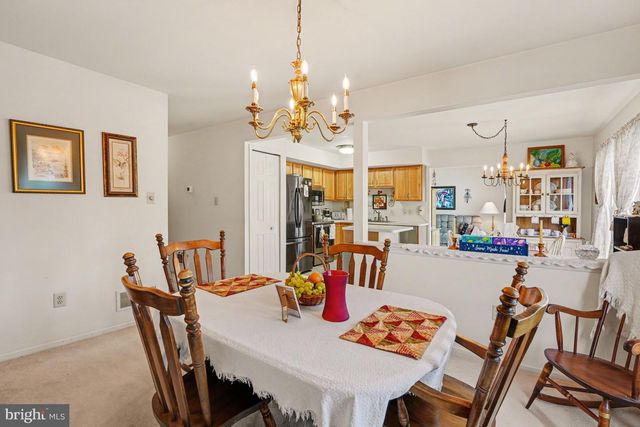 321 CHERRY ST, Pennsburg, PA 18073