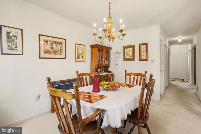 321 CHERRY ST, Pennsburg, PA 18073