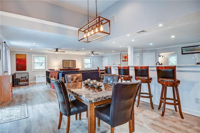 5013 Regina LN, Virginia Beach, VA 23455