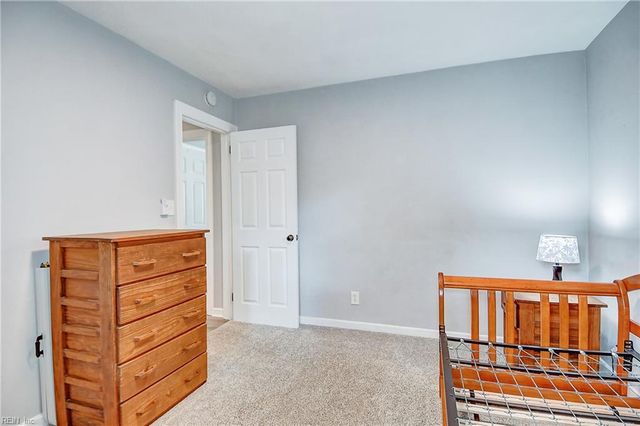 5013 Regina LN, Virginia Beach, VA 23455