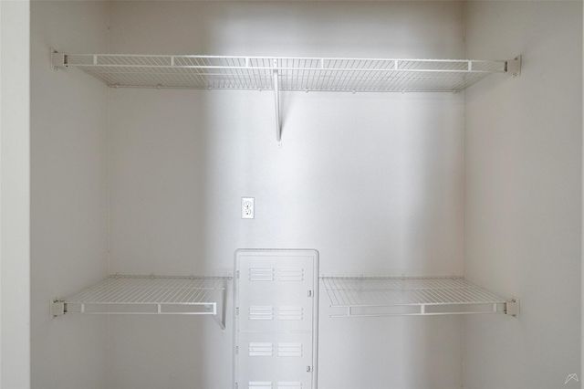 5605 Springdale RD 4-4-4228, Austin, TX 78723