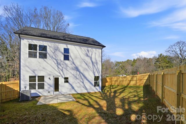 237 Gantt Street, Mooresville, NC 28115